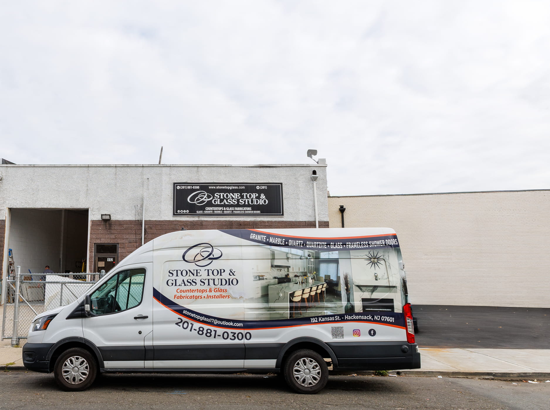 Stone Top & Glass Studio countertop showroom and stone yard in Hackensack NJ featuring granite, quartz, marble, and quartzite countertops